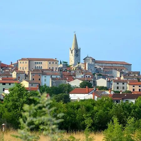Mon Perin Castrum - Castel شقة *