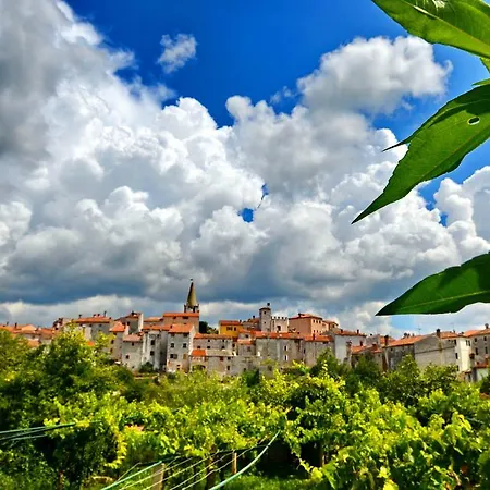 Mon Perin Castrum - Studio Castel Lägenhet