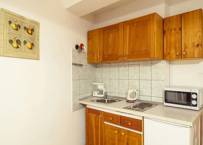 Mon Perin Castrum - Castel Bale